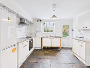 Photo 16- click for photo gallery